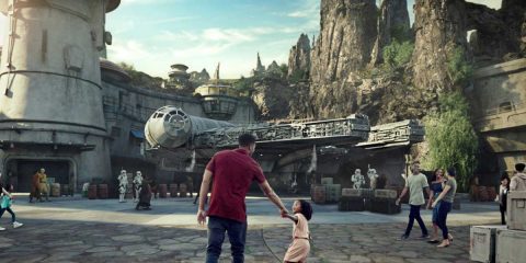 Диснейленд в Калифорнии возобновит работу 30 апреля